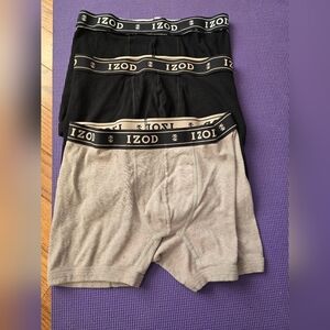 NWT IZOD Men's Black and Grey Boxer Briefs